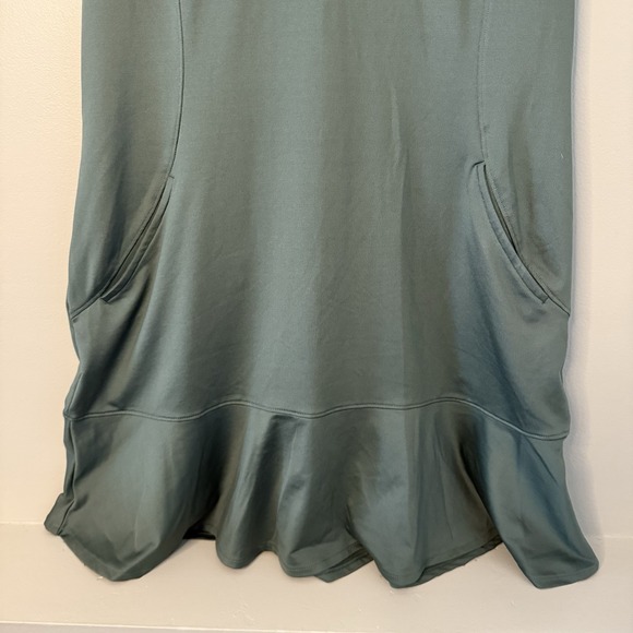 Lady Hagen‎ Dress Womens Medium Green Sleeveless Golf Activewear Zip Collar New - Picture 3 of 10